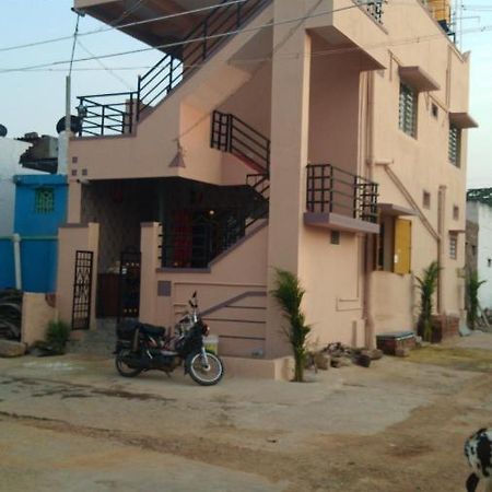 Druva Homestay ฮัมปี ภายนอก รูปภาพ